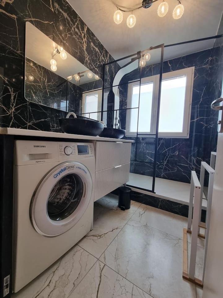 Grand Appartement 3 Chambres Disney - Paris - 82M2 Neuilly-sur-Marne Exterior photo