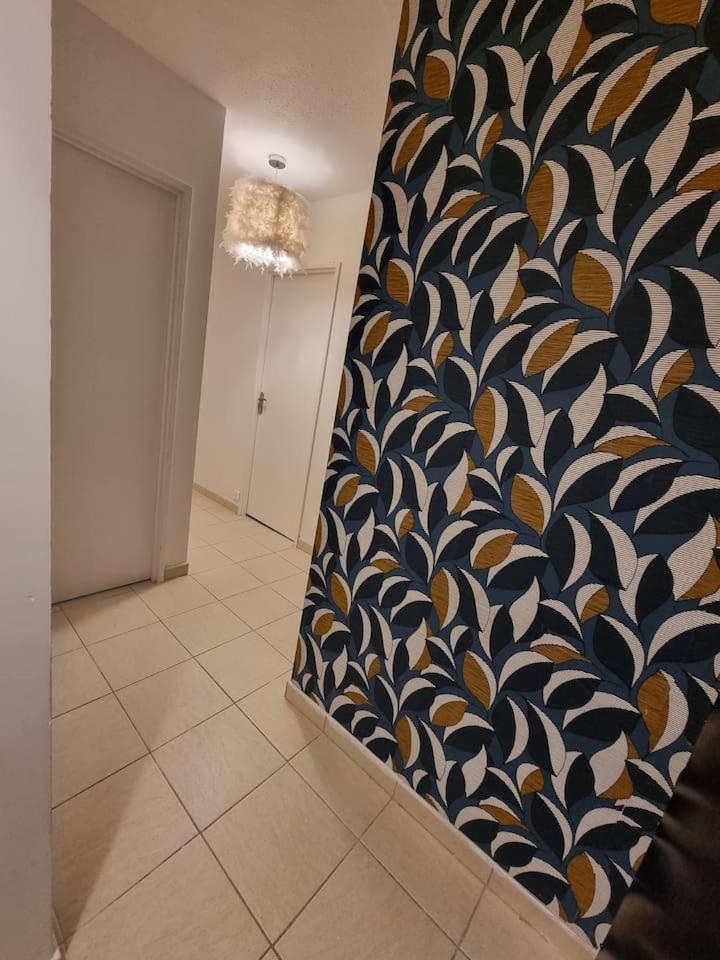 Grand Appartement 3 Chambres Disney - Paris - 82M2 Neuilly-sur-Marne Exterior photo