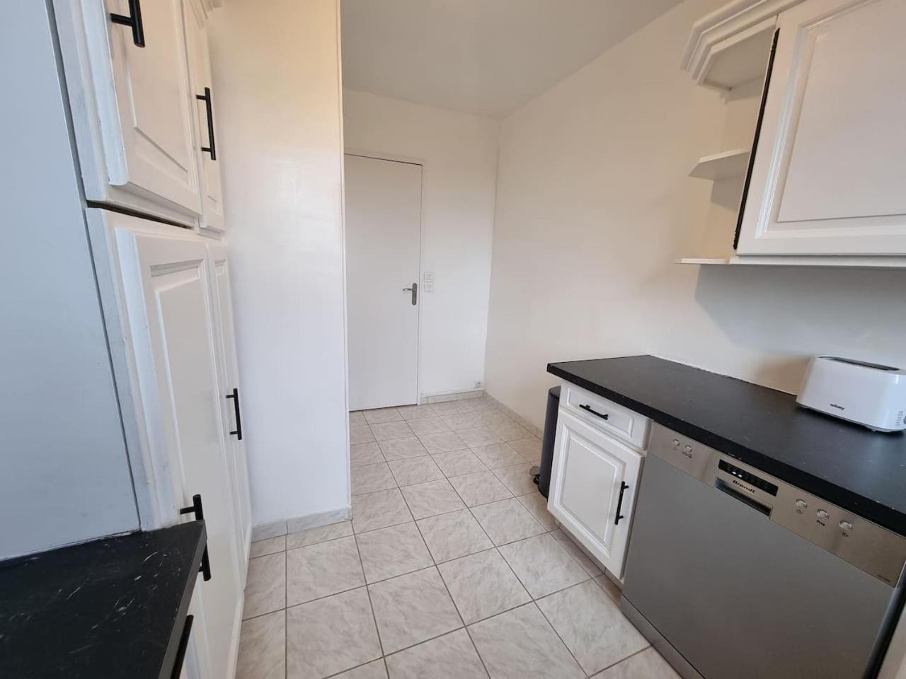 Grand Appartement 3 Chambres Disney - Paris - 82M2 Neuilly-sur-Marne Exterior photo