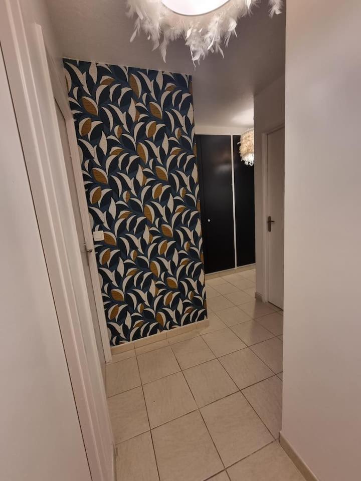 Grand Appartement 3 Chambres Disney - Paris - 82M2 Neuilly-sur-Marne Exterior photo