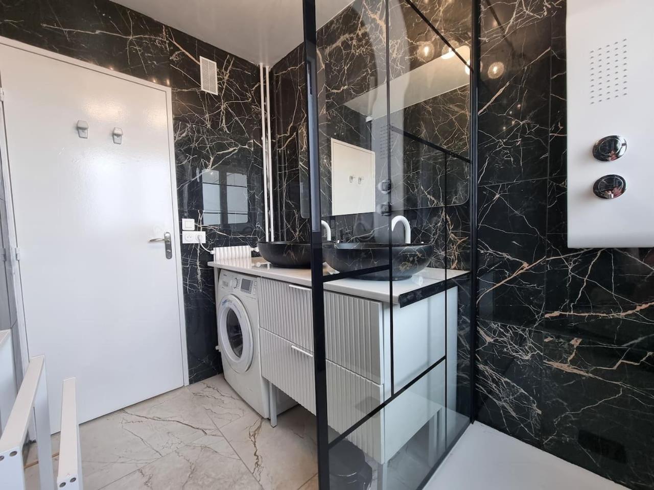 Grand Appartement 3 Chambres Disney - Paris - 82M2 Neuilly-sur-Marne Exterior photo