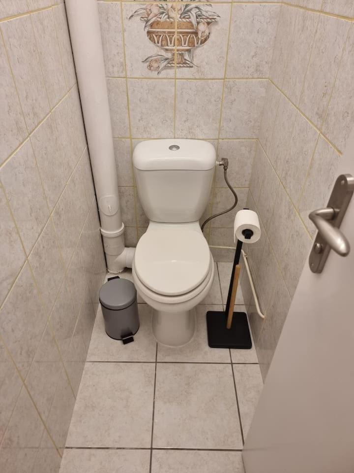 Grand Appartement 3 Chambres Disney - Paris - 82M2 Neuilly-sur-Marne Exterior photo
